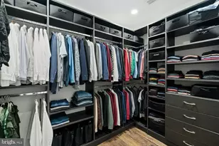 212 N 21st St, Philadelphia, PA 19103 - Photo 20