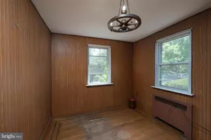 1323 Longshore Ave, Philadelphia, PA 19111 - Photo 14