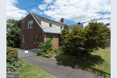1323 Longshore Avenue, Philadelphia, PA 19111 - Photo 4