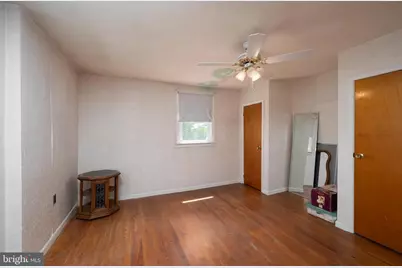 1323 Longshore Avenue, Philadelphia, PA 19111 - Photo 24