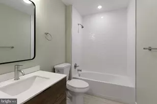 1701 S 4th St, Philadelphia, PA 19148 - Photo 16