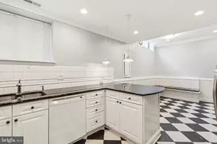2028 Arch St, Philadelphia, PA 19103 - Photo 10