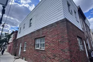 2554 S Sheridan St, Philadelphia, PA 19148 - Photo 2