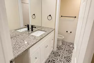 2411 Tremont St, Philadelphia, PA 19115 - Photo 12