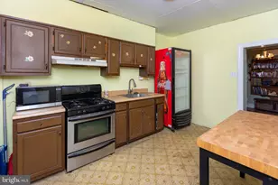 7250 Edmund St, Philadelphia, PA 19135 - Photo 6
