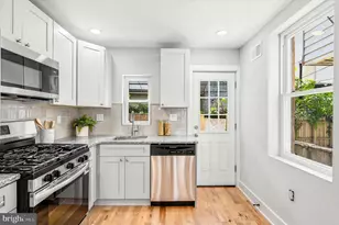 2334 Pierce St, Philadelphia, PA 19145 - Photo 10