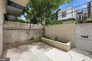 2334 Pierce St, Philadelphia, PA 19145 - Photo 22