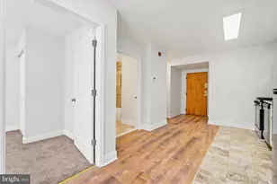 1050 E Montgomery Ave, Philadelphia, PA 19125 - Photo 10