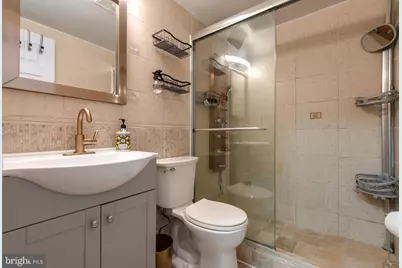 2101 Chestnut Street #407, Philadelphia, PA 19103 - Photo 24