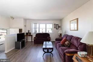 8541 Ridgeway St, Philadelphia, PA 19111 - Photo 6