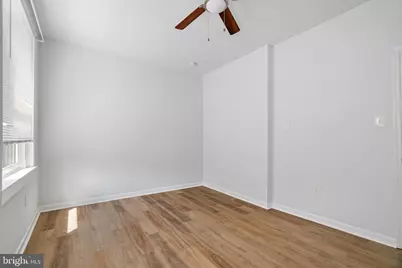 2105 N 17th Street, Philadelphia, PA 19121 - Photo 12