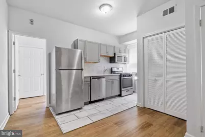 2105 N 17th Street, Philadelphia, PA 19121 - Photo 4