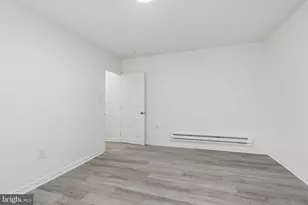 2209 W Toronto St, Philadelphia, PA 19132 - Photo 12