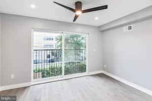 1346 N Myrtlewood St, Philadelphia, PA 19121 - Photo 8