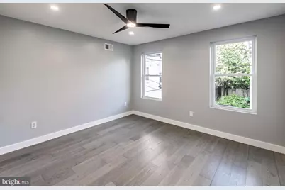 1346 N Myrtlewood Street, Philadelphia, PA 19121 - Photo 12