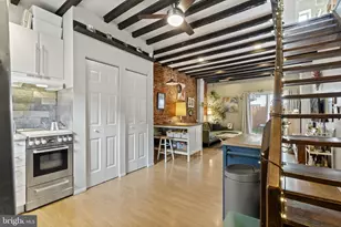 2215 E Oakdale St, Philadelphia, PA 19125 - Photo 12