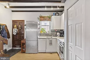 2215 E Oakdale St, Philadelphia, PA 19125 - Photo 14