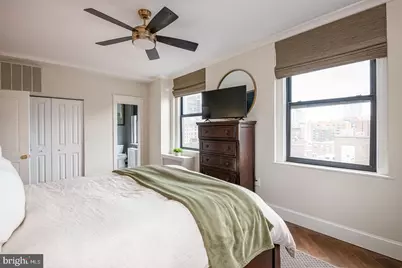 1324 Locust Street #1025, Philadelphia, PA 19107 - Photo 12