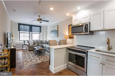 1324 Locust Street #1025, Philadelphia, PA 19107 - Photo 8