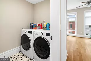 2525 Brown St, Philadelphia, PA 19130 - Photo 20