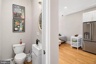 2525 Brown St, Philadelphia, PA 19130 - Photo 6