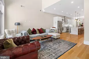 2525 Brown St, Philadelphia, PA 19130 - Photo 8