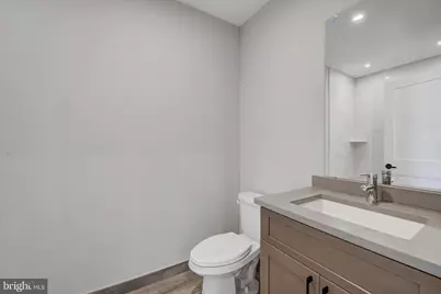 2445 Innovator Way #3G, Philadelphia, PA 19146 - Photo 8