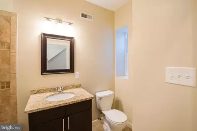 2033 Manton Street, Philadelphia, PA 19146 - Photo 16