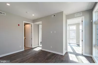 1340 S 13th Street #2I, Philadelphia, PA 19147 - Photo 2