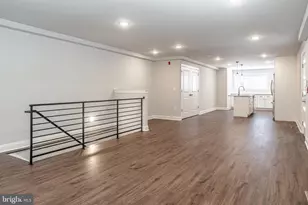 2147 Christian St, Philadelphia, PA 19146 - Photo 6