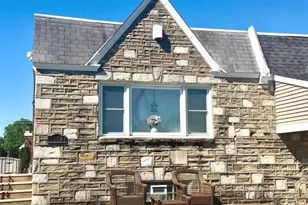 1606 Fox Chase Rd, Philadelphia, PA 19152 - Photo 2