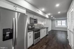 752 S 8th St, Philadelphia, PA 19147 - Photo 2
