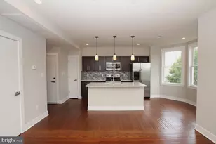 400 S 45th St, Philadelphia, PA 19104 - Photo 4