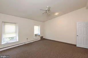 235 Hermitage St, Philadelphia, PA 19127 - Photo 10