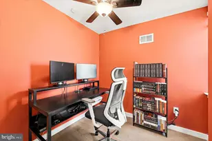1923 S 10th St, Philadelphia, PA 19148 - Photo 20