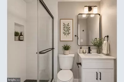 1725 W Thompson Street, Philadelphia, PA 19121 - Photo 26