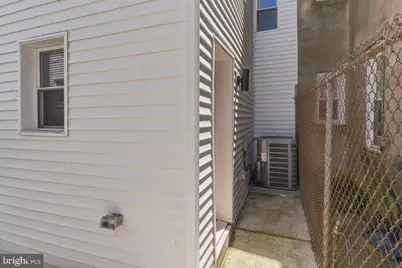 1725 W Thompson Street, Philadelphia, PA 19121 - Photo 48