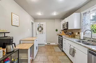 725 Hill Rd, Philadelphia, PA 19128 - Photo 10