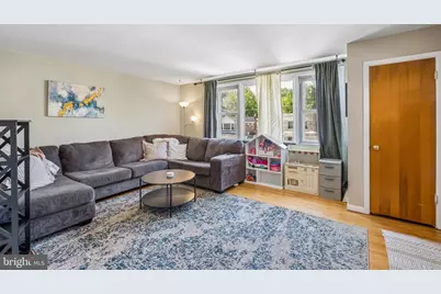 725 Hill Road, Philadelphia, PA 19128 - Photo 2