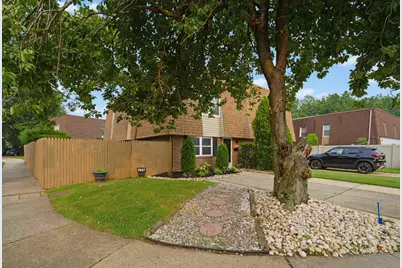 9807 Cowden Street, Philadelphia, PA 19115 - Photo 2