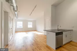 224 Church St, Philadelphia, PA 19106 - Photo 6