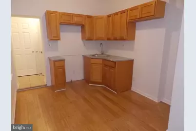 2527 N Myrtlewood Street, Philadelphia, PA 19132 - Photo 4
