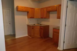2544 N Sydenham St, Philadelphia, PA 19132 - Photo 4
