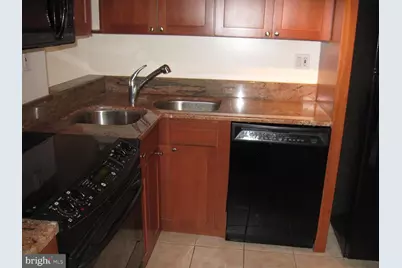 2001 Hamilton #N-1127, Philadelphia, PA 19130 - Photo 6