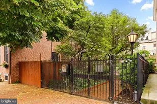 502 S 11th St, Philadelphia, PA 19147 - Photo 24