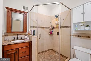 502 S 11th St, Philadelphia, PA 19147 - Photo 18