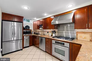 502 S 11th St, Philadelphia, PA 19147 - Photo 10