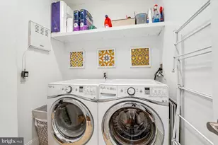 3130 Capri Dr, Philadelphia, PA 19145 - Photo 30