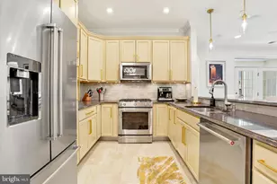 3130 Capri Dr, Philadelphia, PA 19145 - Photo 28