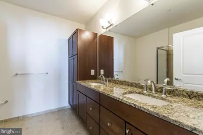 600 S 24th Street #213, Philadelphia, PA 19146 - Photo 8